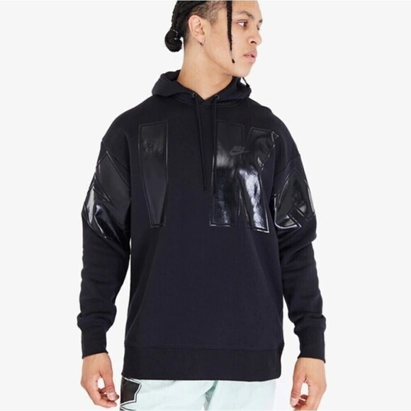 ‎Nike - Picture 1 of 5